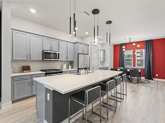 5th image of 2511 N GRADY AVENUE #16