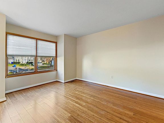 4th image of 3612 Quaker Mill Ct