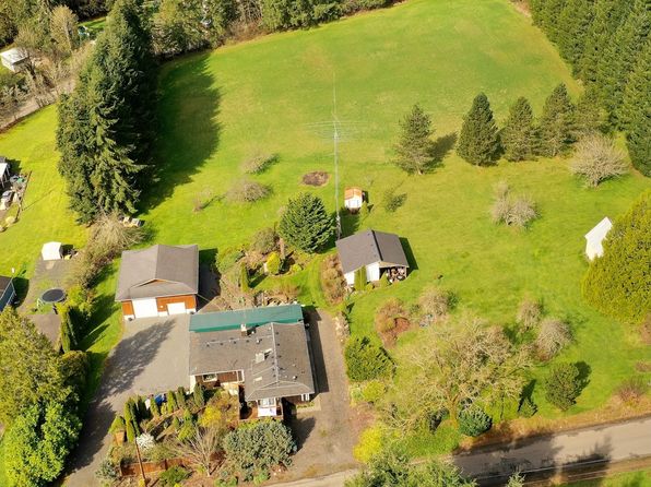 64595 McDermott Rd, Deer Island, OR 97054