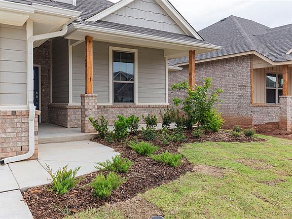 2nd image of 16016 Vermillion Dr