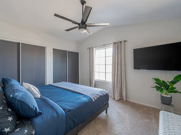 Buckskin Cir — Photo 13