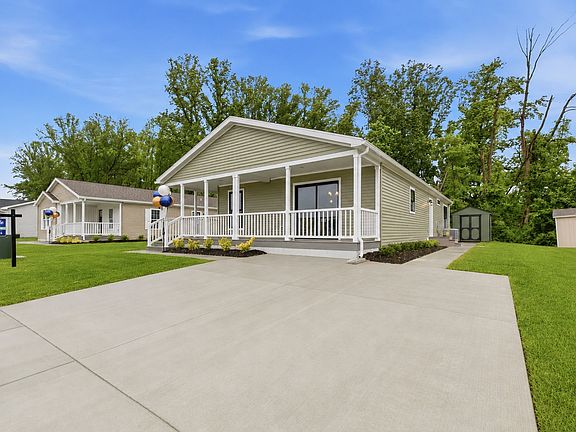 Exterior Image-3-Ritz-Craft 16G Cinnamon Woods