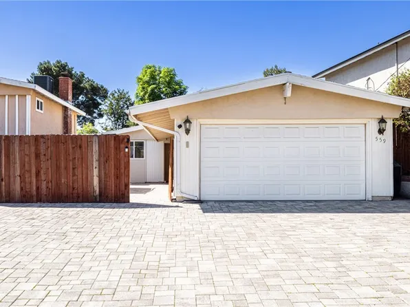 559 Houston Dr, Thousand Oaks, CA 91360