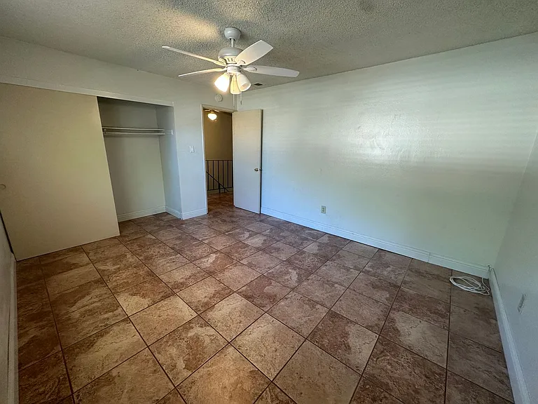 8879 Salmon Falls Dr #C — Photo 17