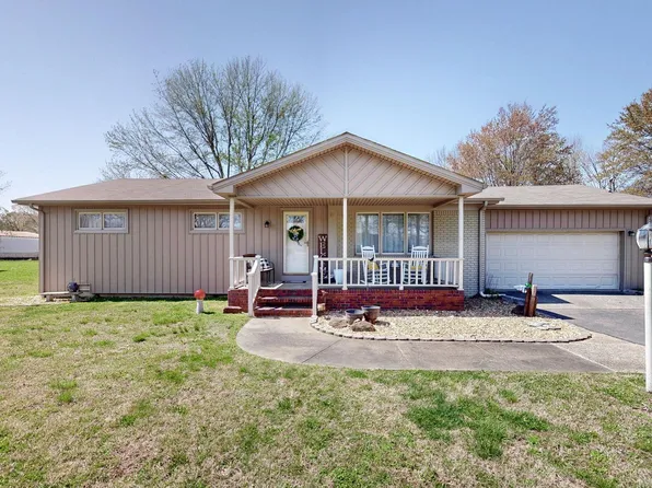 111 Honeysuckle Ln, Murray, KY 42071