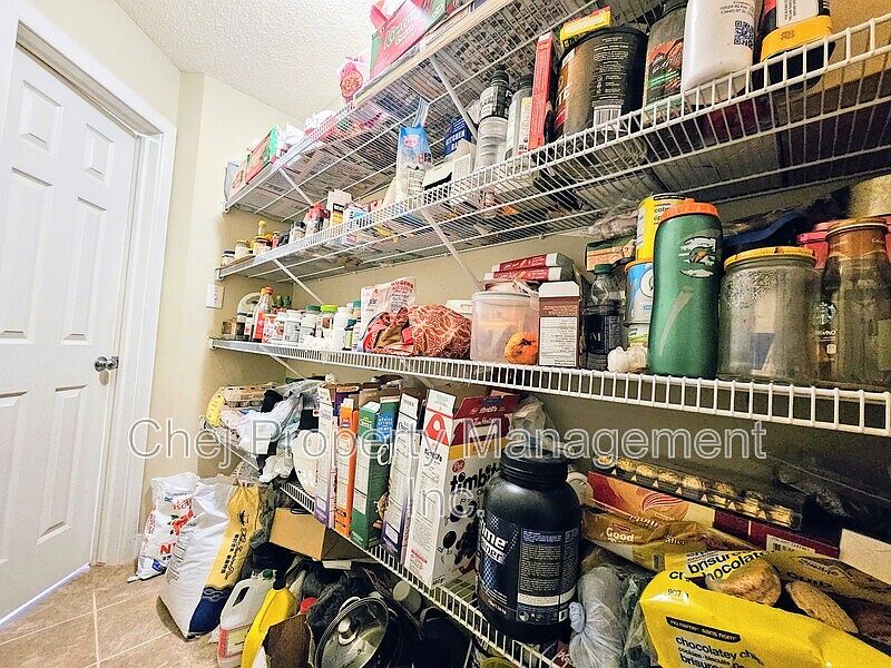 Edmonton House for rent - 3 Bedrooms — photo 14