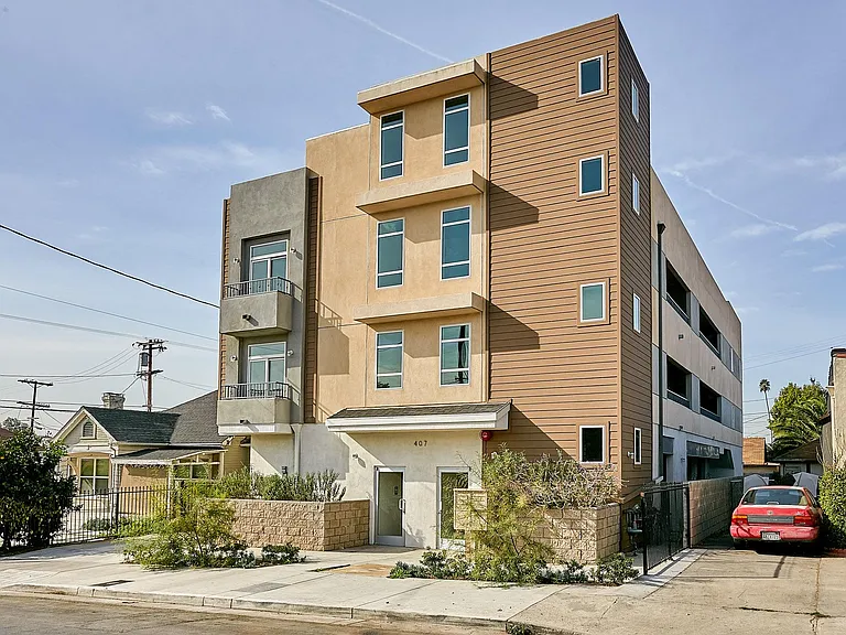 407 N Ardmore Ave #203 — Photo 16