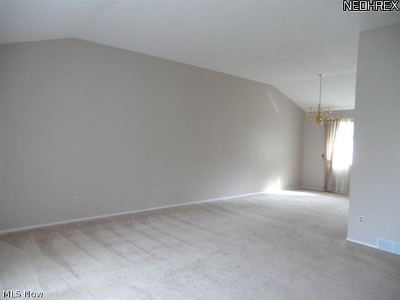 3rd image of 20775 Sandalwood Ln