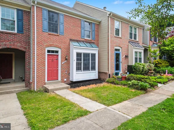 3263 Corcyra Ct, Woodbridge, VA 22192
