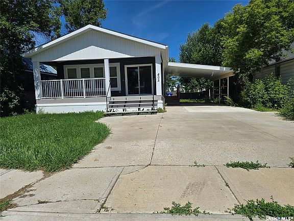 2nd image of 405 2nd AVENUE SE