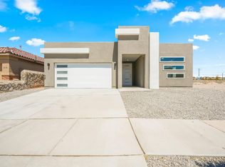 212 Saltford Dr, El Paso, TX 79928
