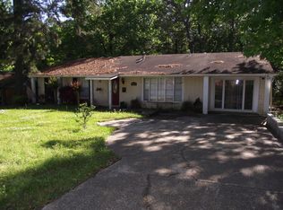1503 Merchants St, Leesville, LA 71446