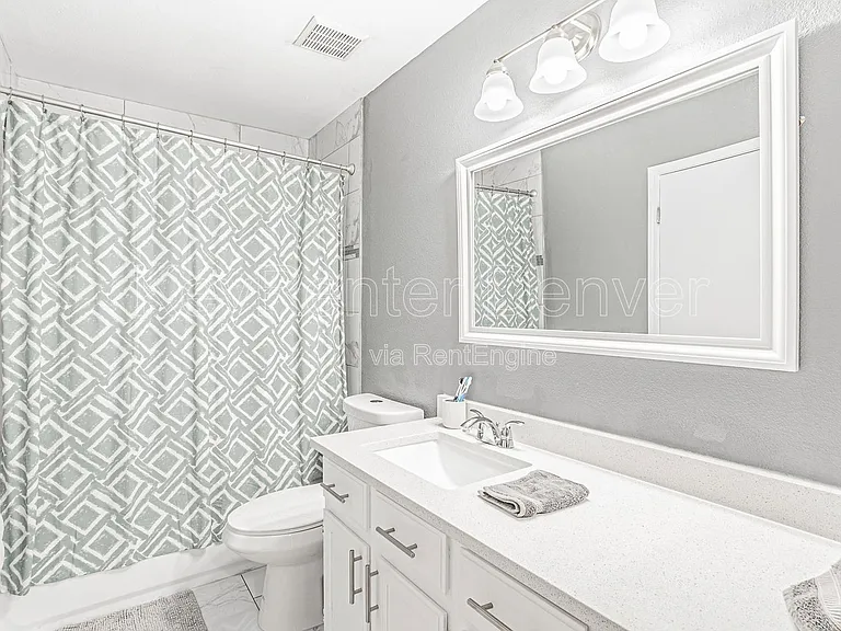 18747 E Carmel Cir — Photo 4
