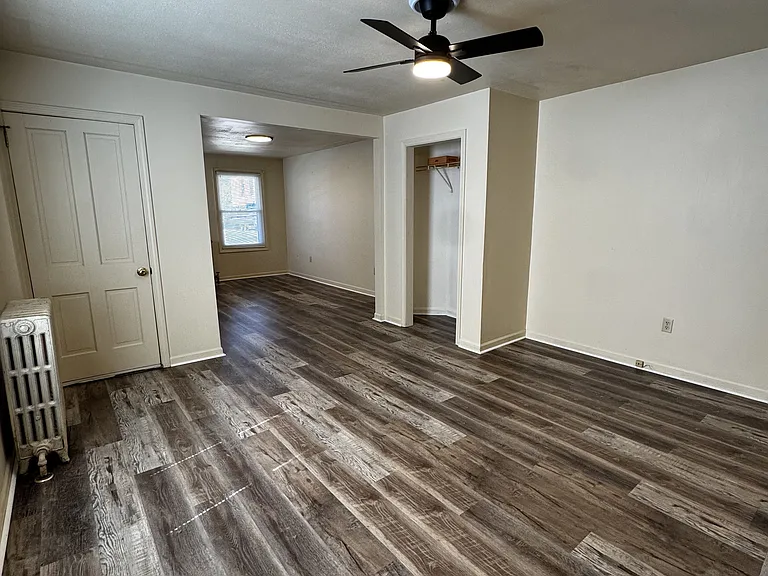 302 Penn Ave #302 — Photo 4