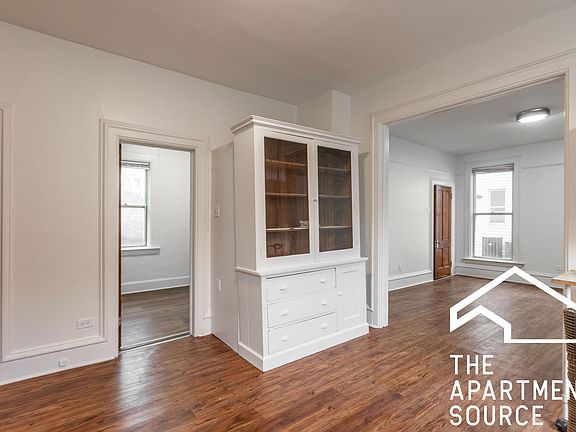 4th image of 1044 W Montana St #1-CH