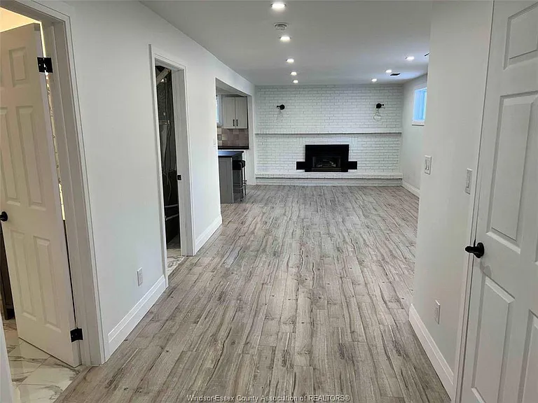 511 Gauthier Dr — Photo 13