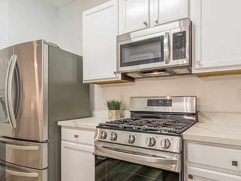 1623 Jackson Way NW — Photo 6