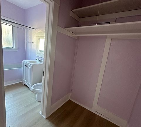 2nd image of 1938 S Grand Ave APT 2