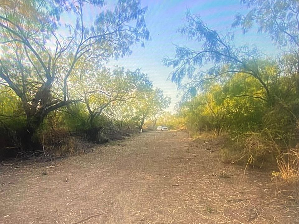 1st image of 498 D Chavarra Rd