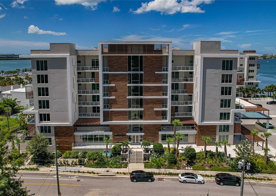 1st image of 920 N OSCEOLA AVENUE #202