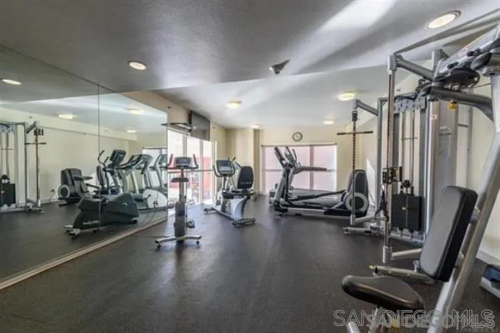 1240 India St #1509 — Photo 27