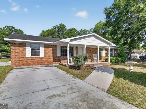 22 S Foss St, Statesboro, GA 30458