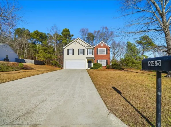 945 Campbell Gate Rd, Lawrenceville, GA 30045