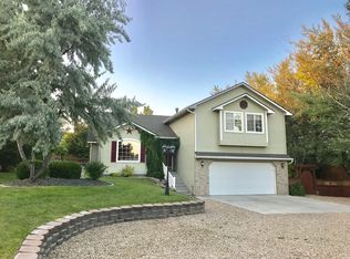 1920 E Locust Ln, Nampa, ID 83686
