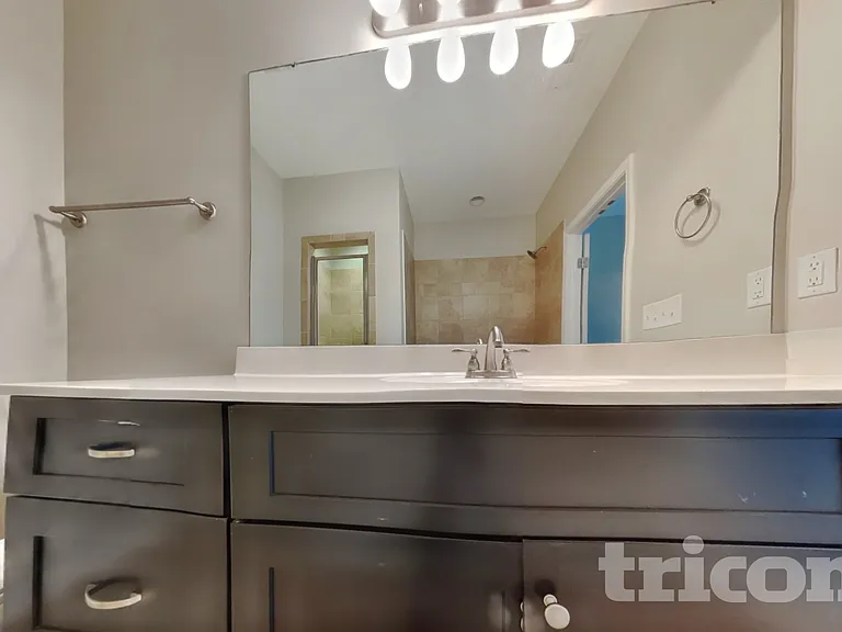 2153 Cason Ln — Photo 10