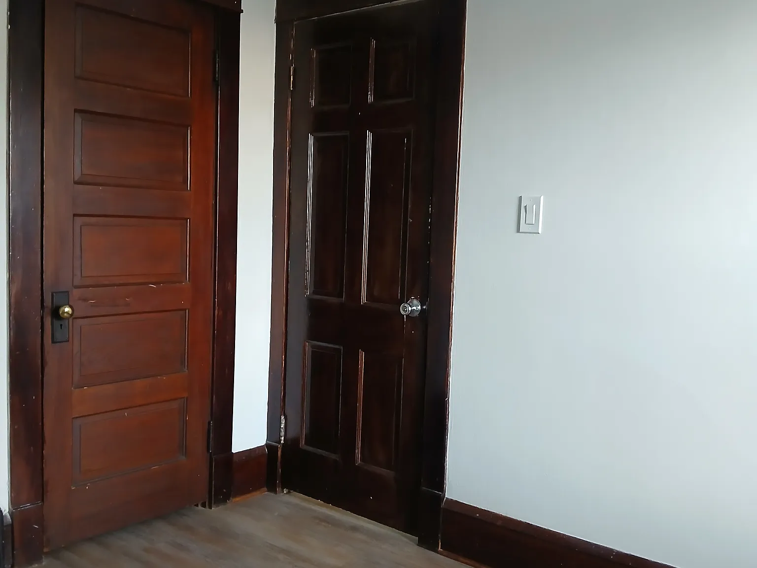 2 bed, 2000 sqft, $1,300 — Photo 3