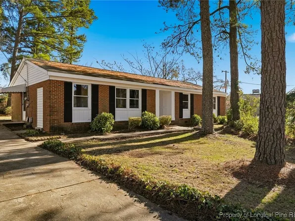 902 Orchard Dr, Fayetteville, NC 28303