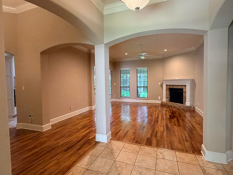 5706 Andover Dr — Photo 5