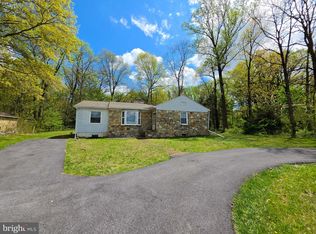 624 Sadsbury Rd, Parkesburg, PA 19365