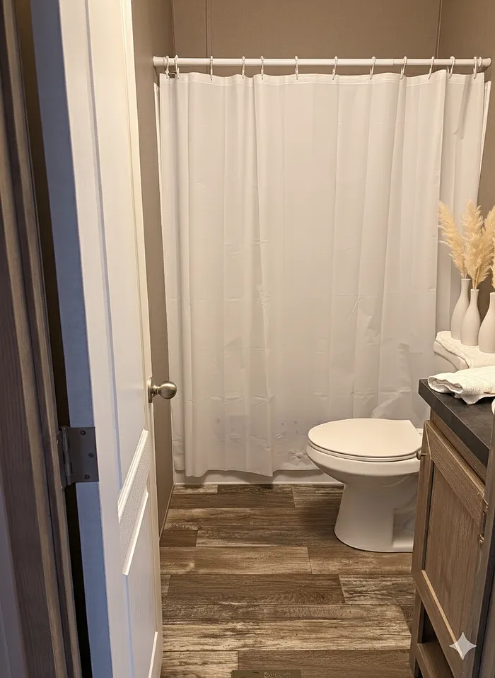 3 bed, 2.0 bath, 1280 sqft, $74,621 — Photo 4