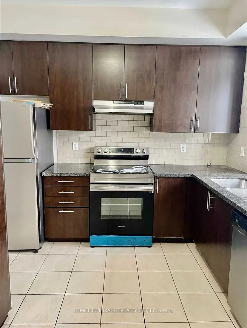 4 bed, $3,000 — Photo 4