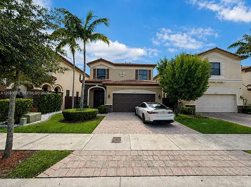 8858 NW 101st Pl Photo 1 8858 NW 101st Pl Photo 1