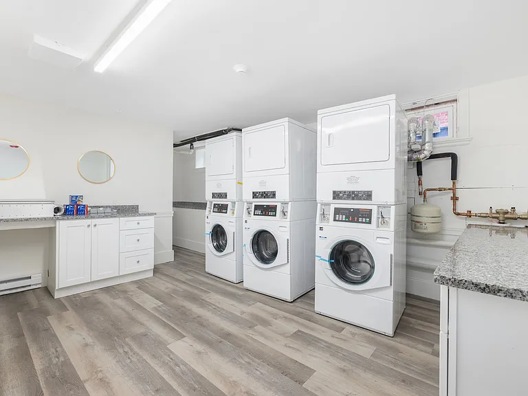 54 Sutton St #3 — Photo 21