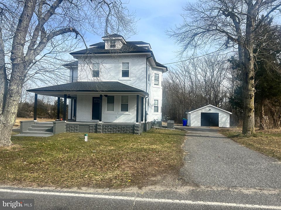 2nd image of 341 S Chew Rd