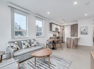 1170 Barclay St #404, Vancouver, BC V6E 1H1