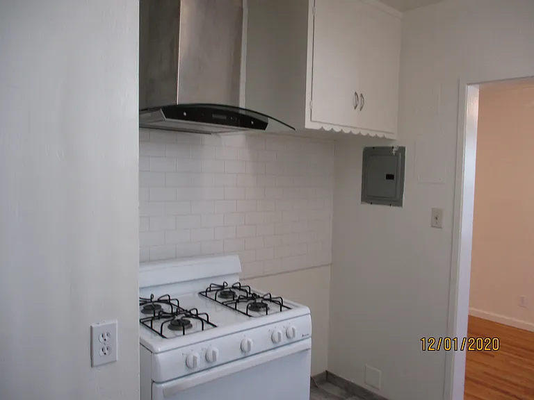 1408 5th St #E — Photo 13