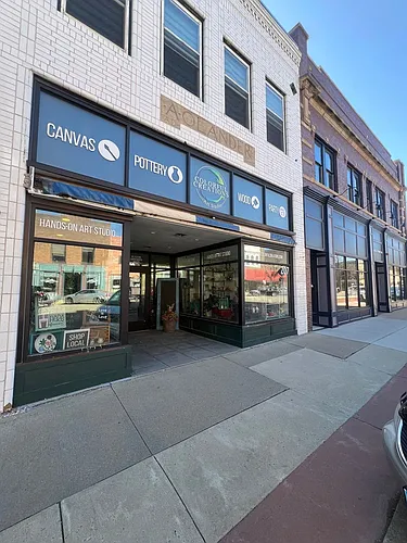 207 S Main St Photo 1
