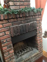 Rented by Picture Realty Inc.