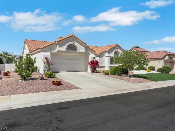 2921 Golf Links Dr, Las Vegas, NV 89134