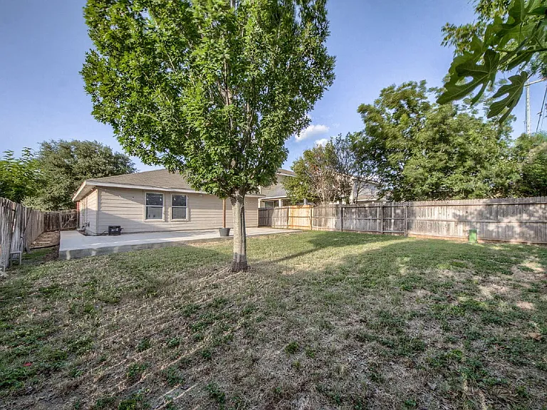 11014 Buckskin Bnd — Photo 24