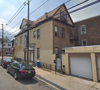 295 Avenue B, Bayonne, NJ, 07002
