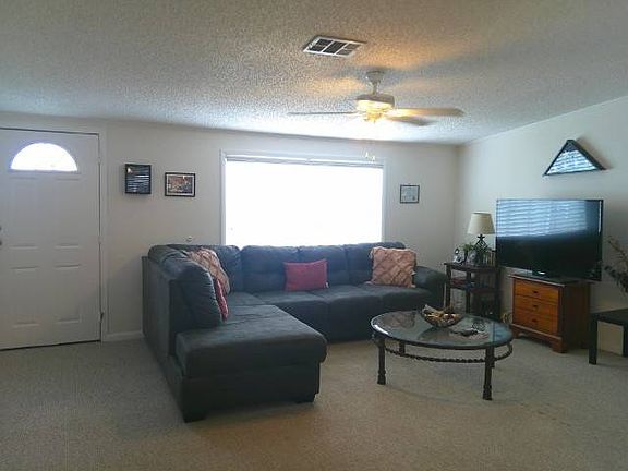 2nd image of 4411 NW 67th Pl #O06