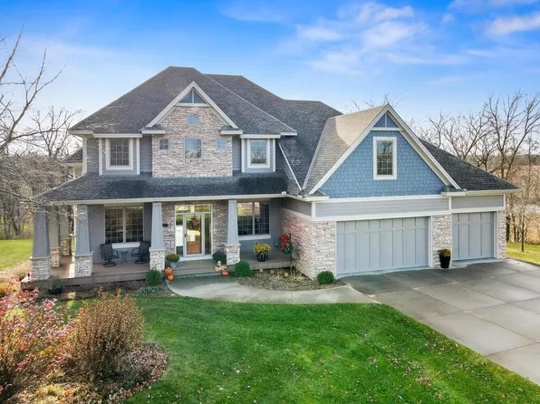 19099 Highview Ct, Prior Lake, MN 55372