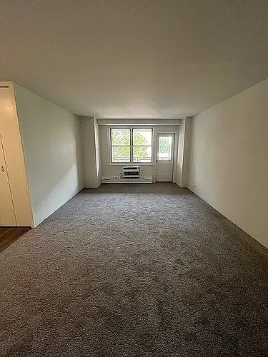 3215 Avenue H #6H Photo 1