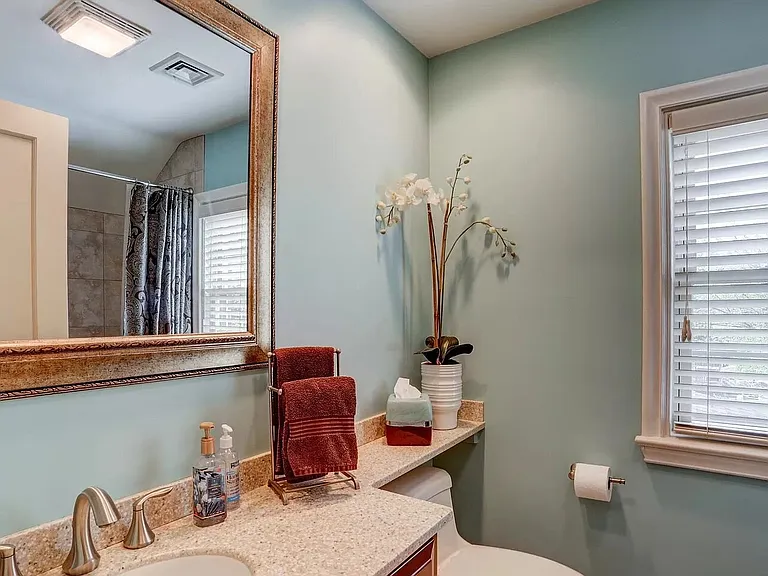 1321 Cheves Pl — Photo 24