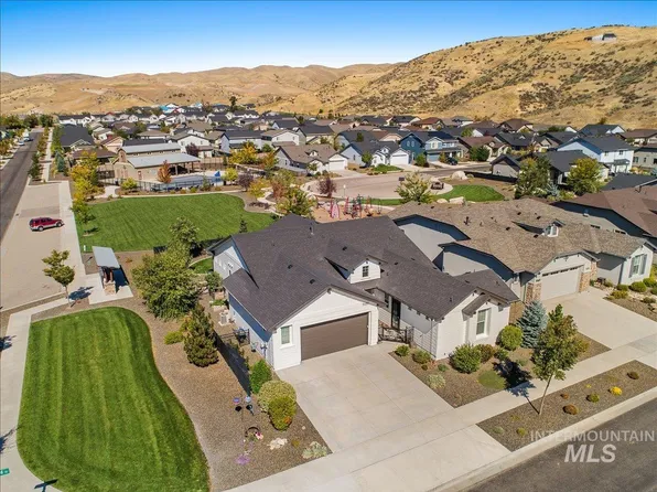 5680 W Hopwood St, Boise, ID 83714